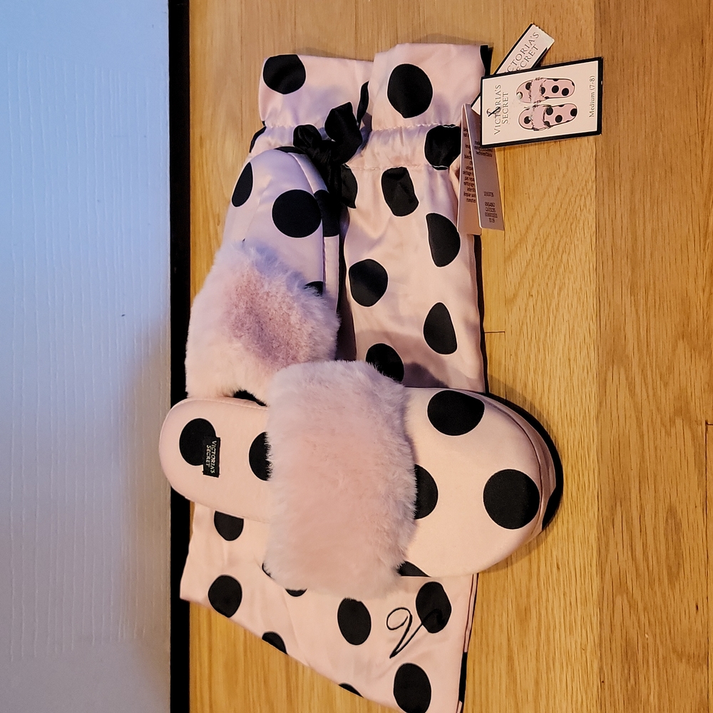 VICTORIA SECRET SLIPPERS SHOES PINK POLKADOT NEW MEDIUM M AND BAG MEDIUM